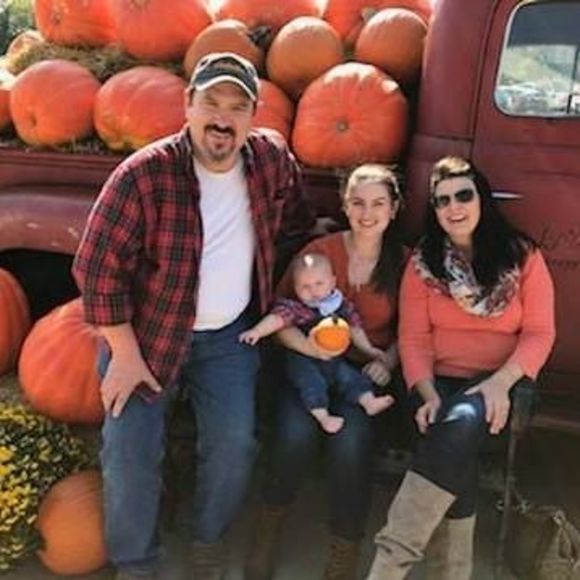 Meet your Posh Ambassador, Laura & Emily - Picture 2 of 4